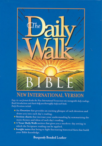 The Daily Walk Bible: NIV - Bonded Leather Burgundy