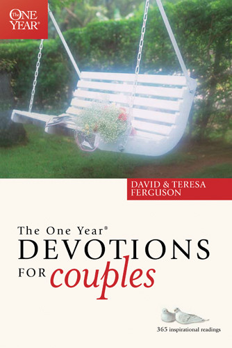 The One Year Devotions for Couples - Softcover